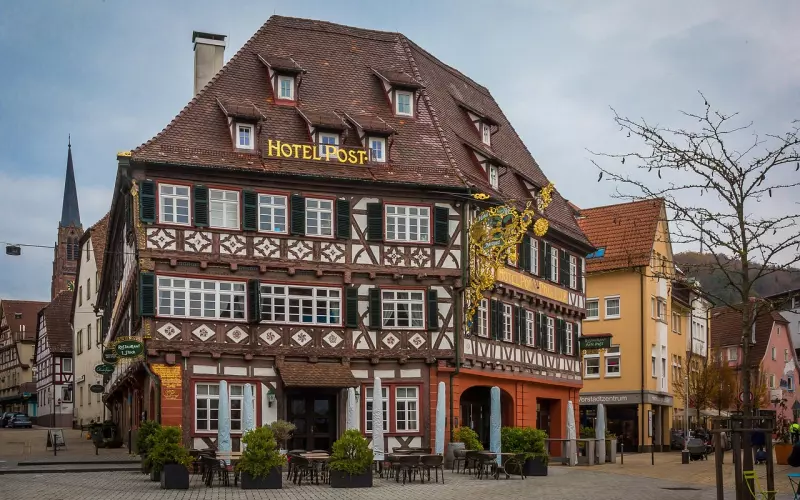 情感咨询：分手后被拉黑？从前任黑名单中除名只需走三步