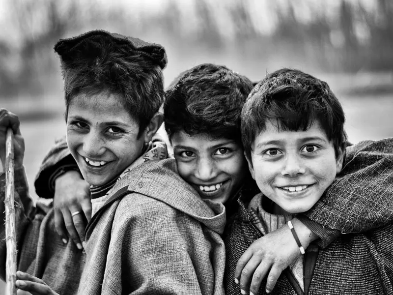 情感咨询案例：喜欢上兄弟的前女友，我该勇敢追求这段感情吗？