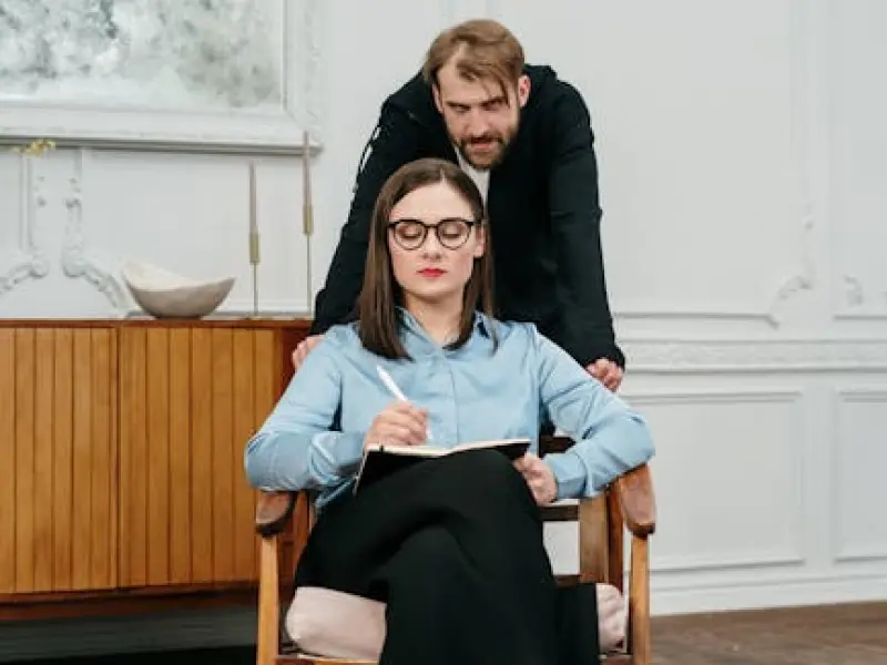 情感咨询：夫妻情感问题如何解决