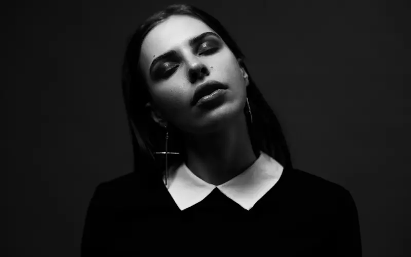 情感咨询：如何利用二次吸引挽回老公