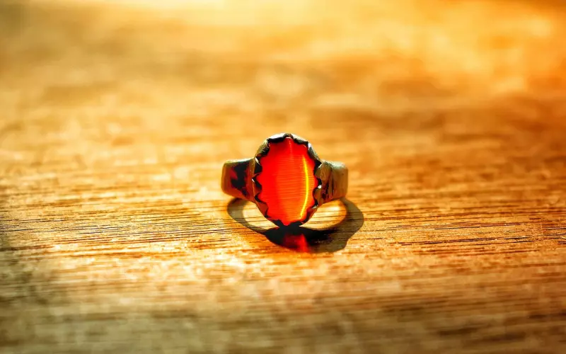 情感咨询：如何把高冷男友调教为热情的好男人？