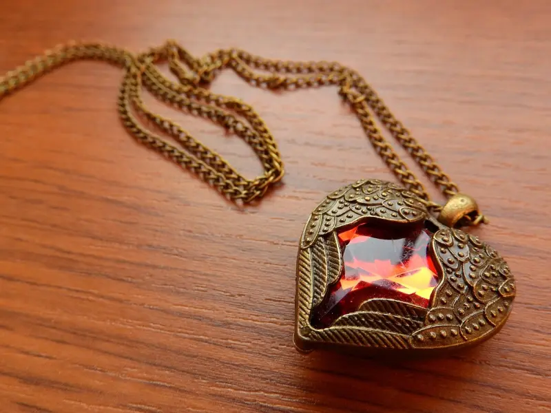 情感咨询：男友突然从热情变冷淡，怎么挽回男友的心