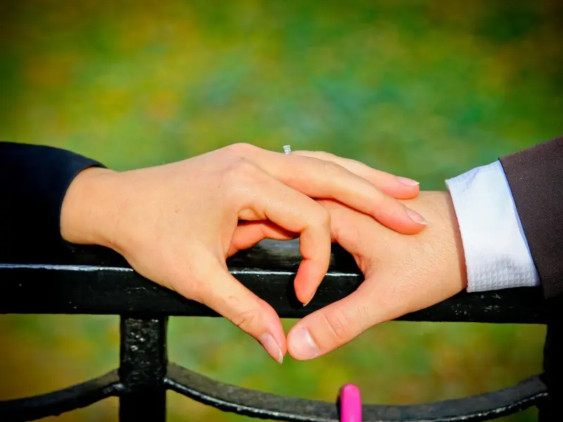 情感咨询：怎么挽回刚分手的男朋友？