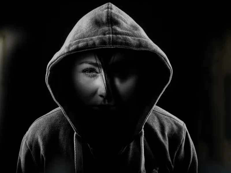 情感咨询：老公精神出轨如何挽回？