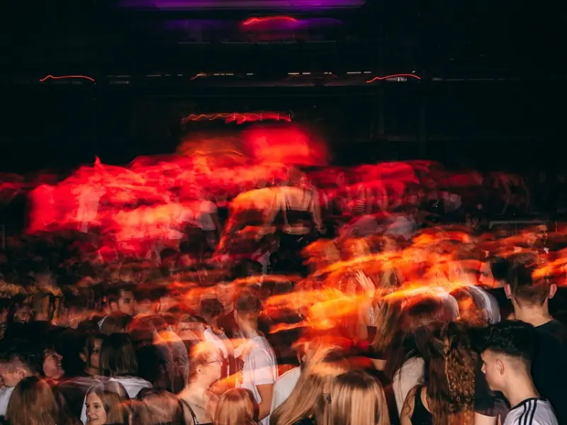 情感咨询：欲挽回出轨男友先学会做好这7件事情