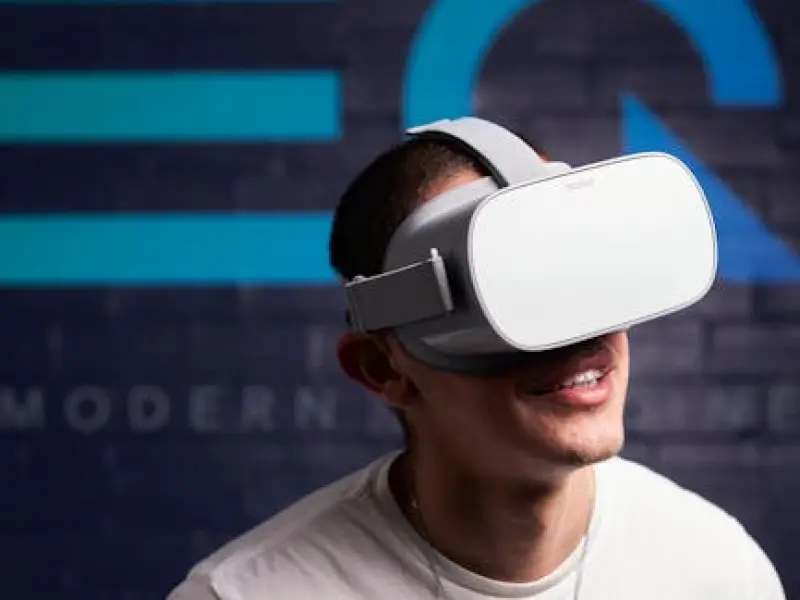 情感咨询：男友对我很冷淡，我该如何挽回他的心？