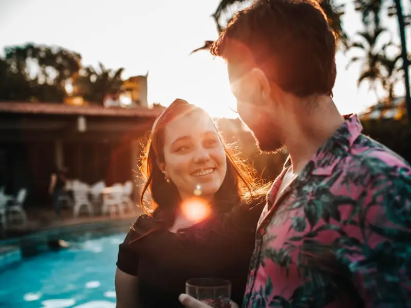 情感咨询：男友总看别的女生，我应该怎么做？