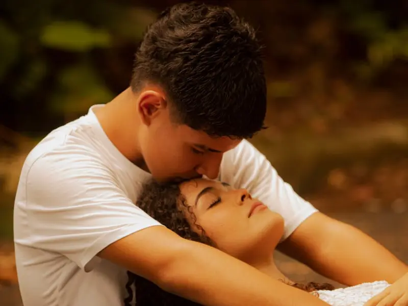 情感咨询：男友逼我说分手，我该如何挽回爱情