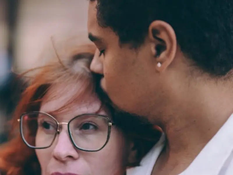 情感咨询：男朋友跟我分手 我该如何挽回爱情