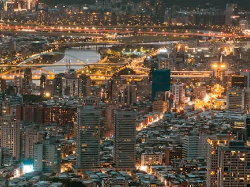 情感咨询：我与老公分居半年，我该选择离婚还是挽回婚姻？