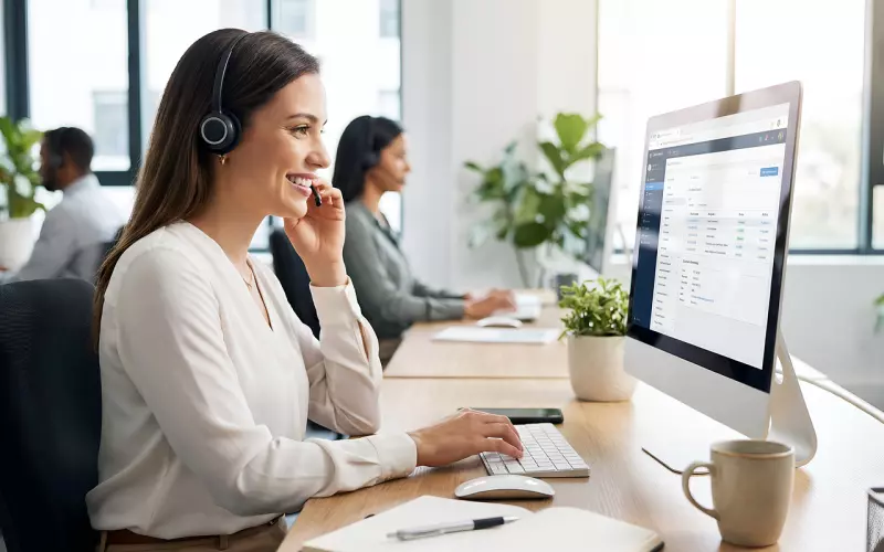 情感咨询：异地恋男友敏感多疑，我该为了他换工作吗