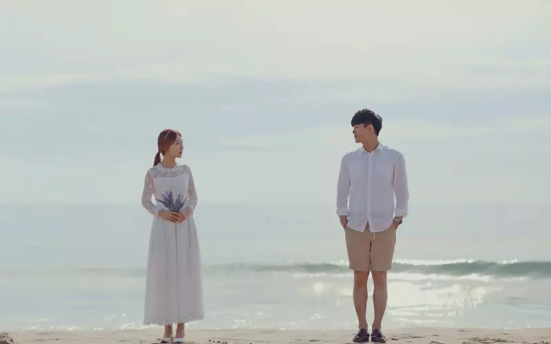 情感咨询：新婚老公出轨，我该如何挽回婚姻？