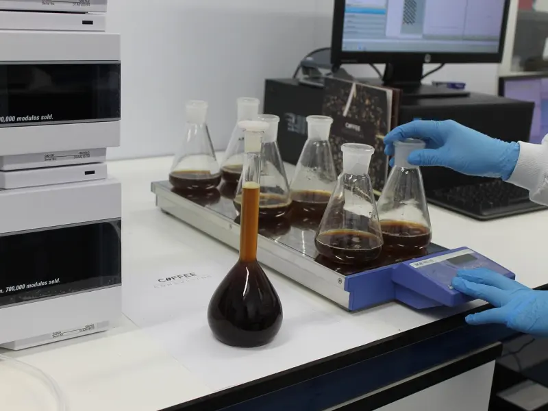 情感咨询：男生分手后断联的心理分析