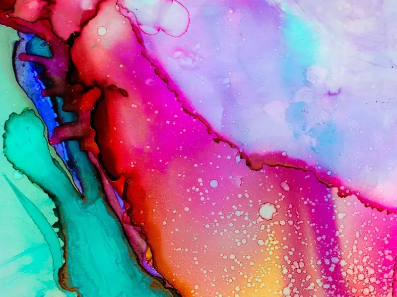 情感咨询：老公撇下我约会其它女生我要选择离婚吗