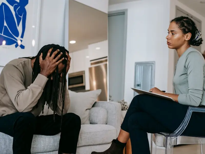 情感咨询：男人变心后不爱你的表现