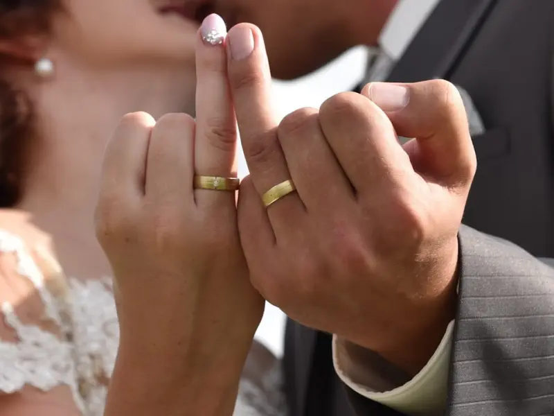 情感咨询：婚姻破裂预兆 5个细节挽救婚姻