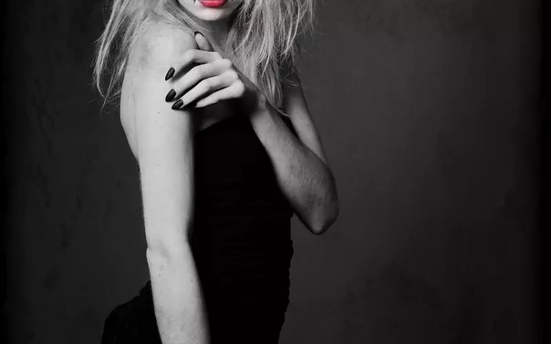 情感咨询：这样和他讲话会把天聊死