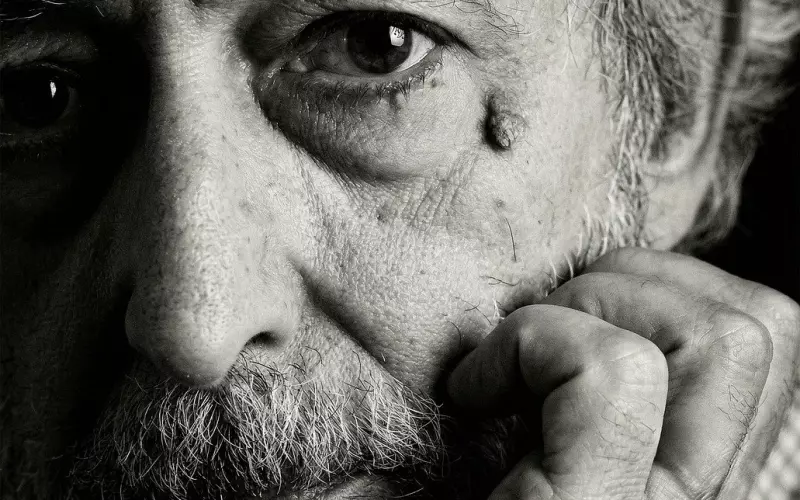 情感咨询：男人爱上一个人的细节表现