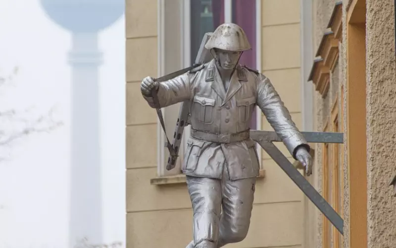 情感咨询：情侣吵架要冷战该怎么办？女人面对冷战如何解决？