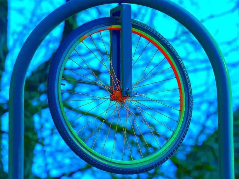 情感咨询：男生说没时间谈恋爱，让我把他当备胎怎么办