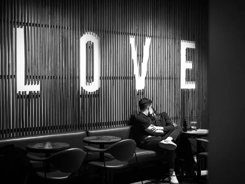 情感咨询：爱上被我拒绝过的男生该怎么办？