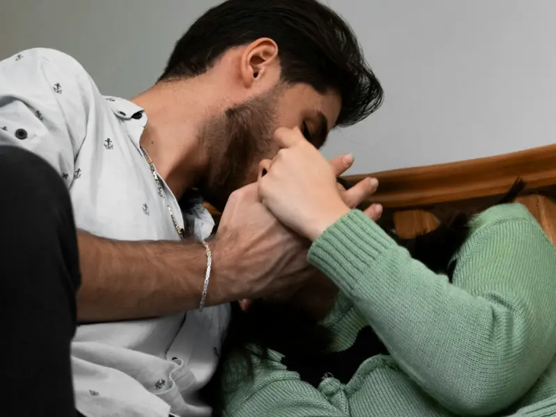 情感咨询：老公的出轨该怎么做才合适