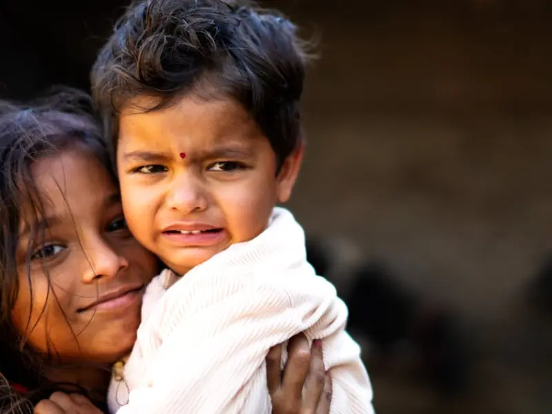 情感咨询：姐弟恋男友小我七岁，他不愿意公开我们的关系怎么办？