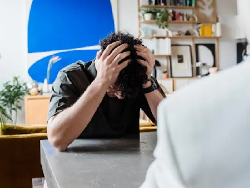 情感咨询：男人变心了还会回头吗?