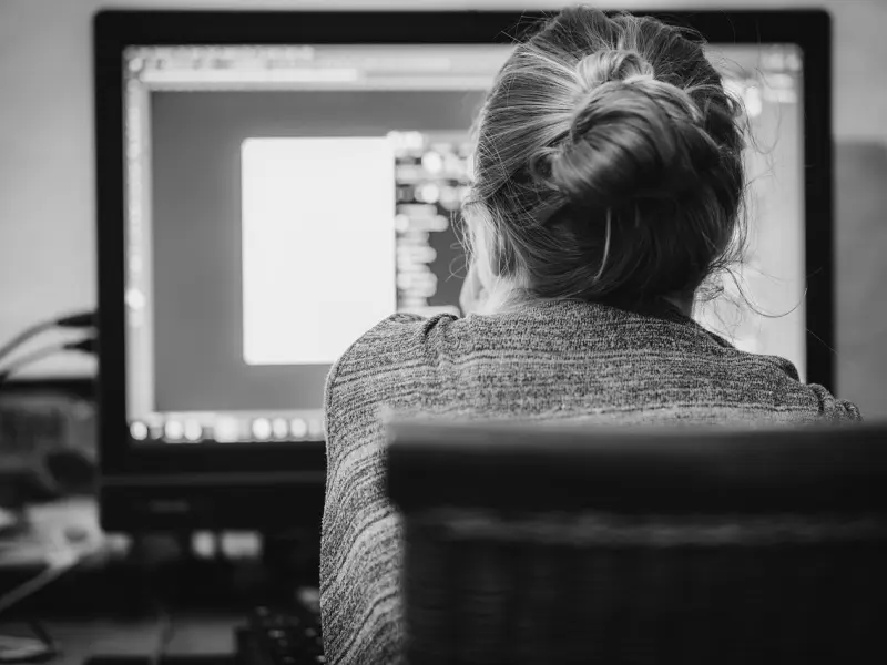 情感咨询：男友和你分手了，这些话可能挽回他