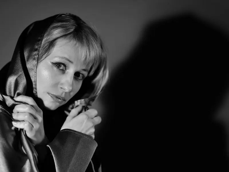 情感咨询师：把爱自己的主动权交给自己，而不再期待从丈夫那里获得