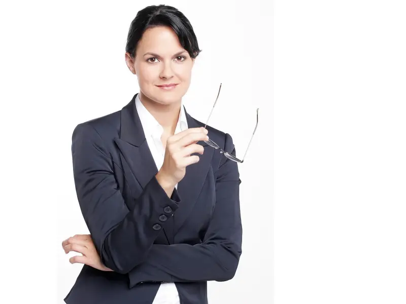 情感咨询师：爱上了已婚女，不如趁早断了这份感情！