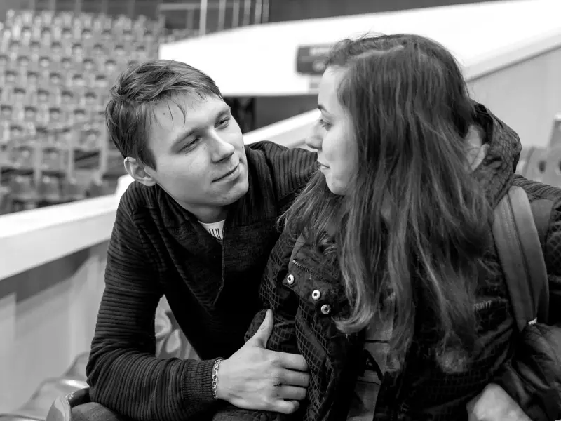 情感咨询师：爱情需要两个人一起去维持，一起去付出的