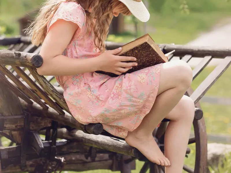 情感疑惑：是读书还是跟男朋友一起创业工作？