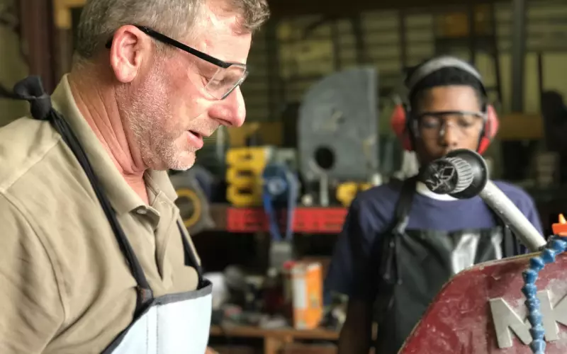 情感导师教你如何高姿态地挽回男友