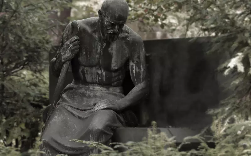 情感挽回技巧：错过好男人怎么挽回？挽回前任这么做