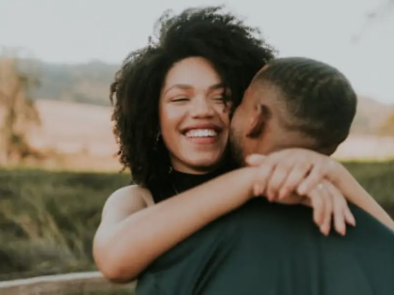 情感挽回技巧：怎样做才能让出轨的老公回心转意呢