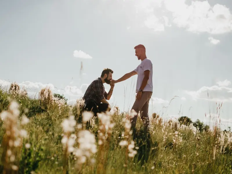 无法成为夫妻，也要默默相爱一生，这就是真爱