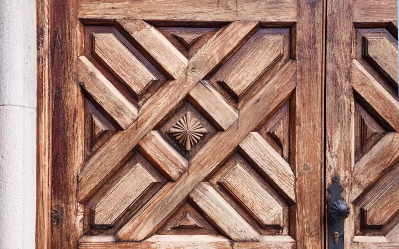 都不清楚自己迷惘的内心，谈何追逐美好的爱情