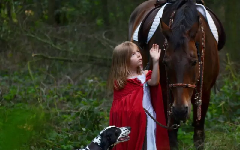 每个提分手的人都希望被挽回，你主动，故事才会延续