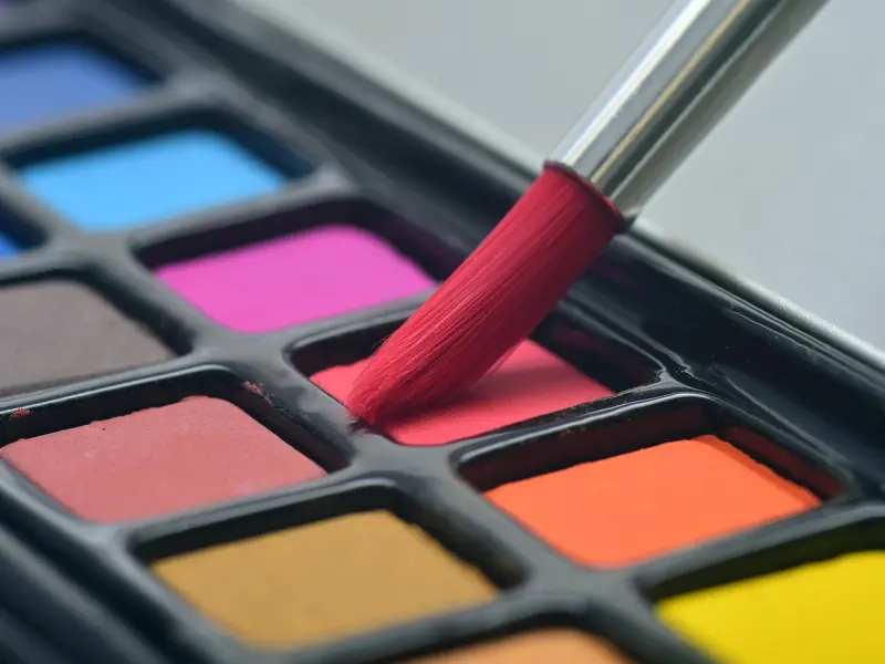 爱上一个有家庭的男人，高情商的女人会这样选择