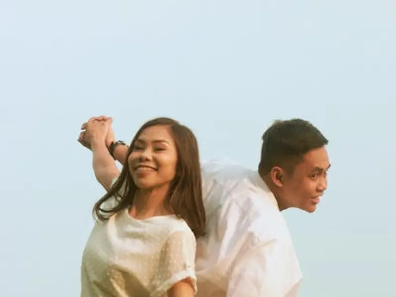 五个聊天外挂，让你快速攻入女生心房。