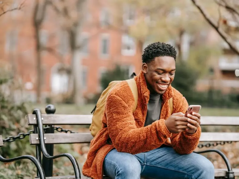 傻瓜，只有拿你当备胎的人，才会时常给你发这4条消息