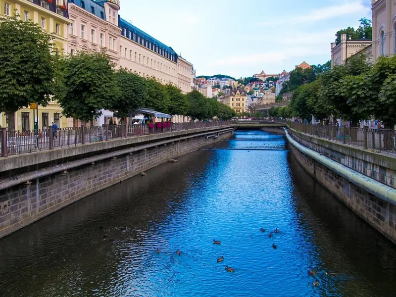 “变心”的男人，他的这些地方会不一样，别不在意