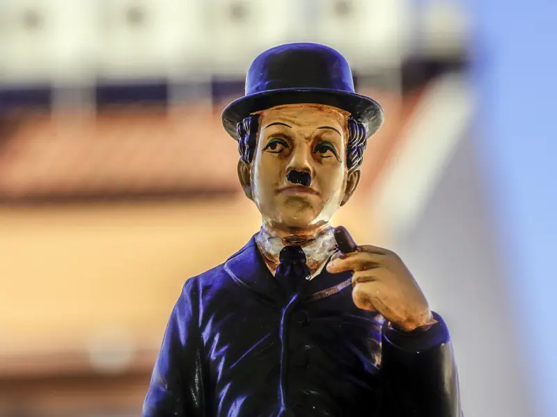 余生，做一个七分女人，别爱得太满