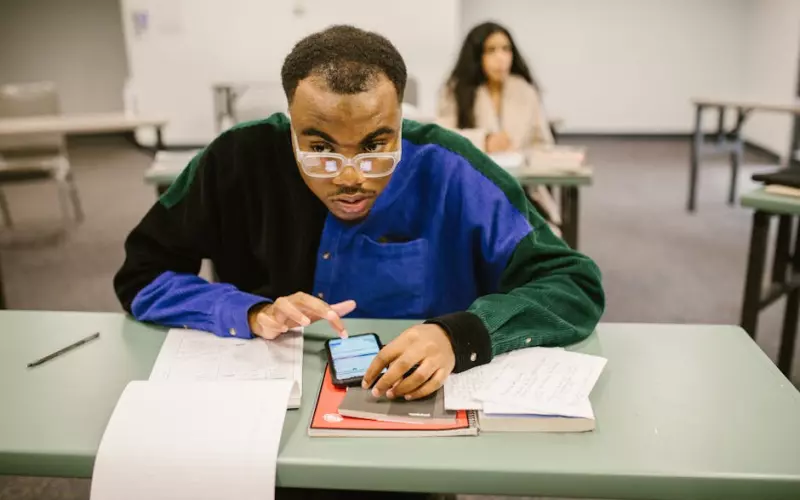 原谅出轨妻子挽回一个家(男人出轨如何挽回请求原谅)