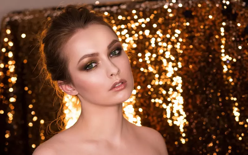 正规的拜佛姿势及每个动作代表的意思