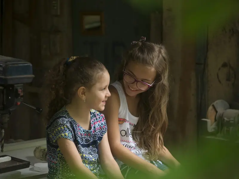 异性朋友，做过这几件事，关系已经变得“暧昧”了