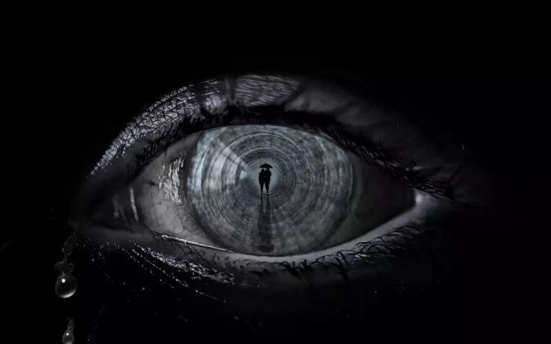 姑娘们！这2个小技巧能让男人再也离不开你！