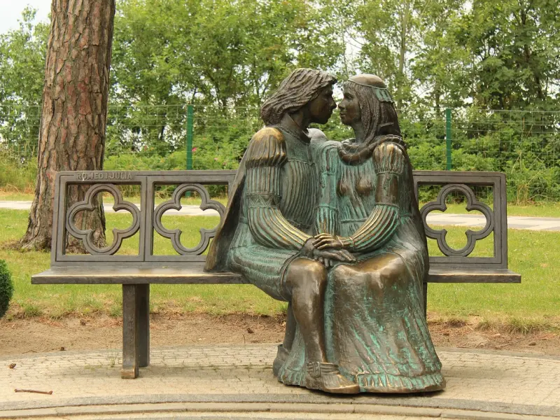 这样的高情商男人，姑娘们望眼欲穿