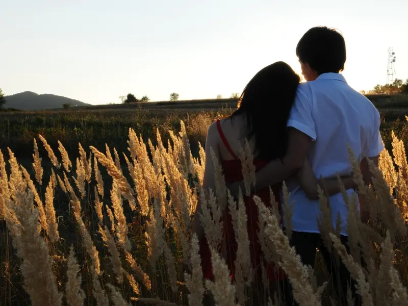 郭碧婷向佐蜜月冷战：热恋中最怕的就是，女人哭泣男人沉默